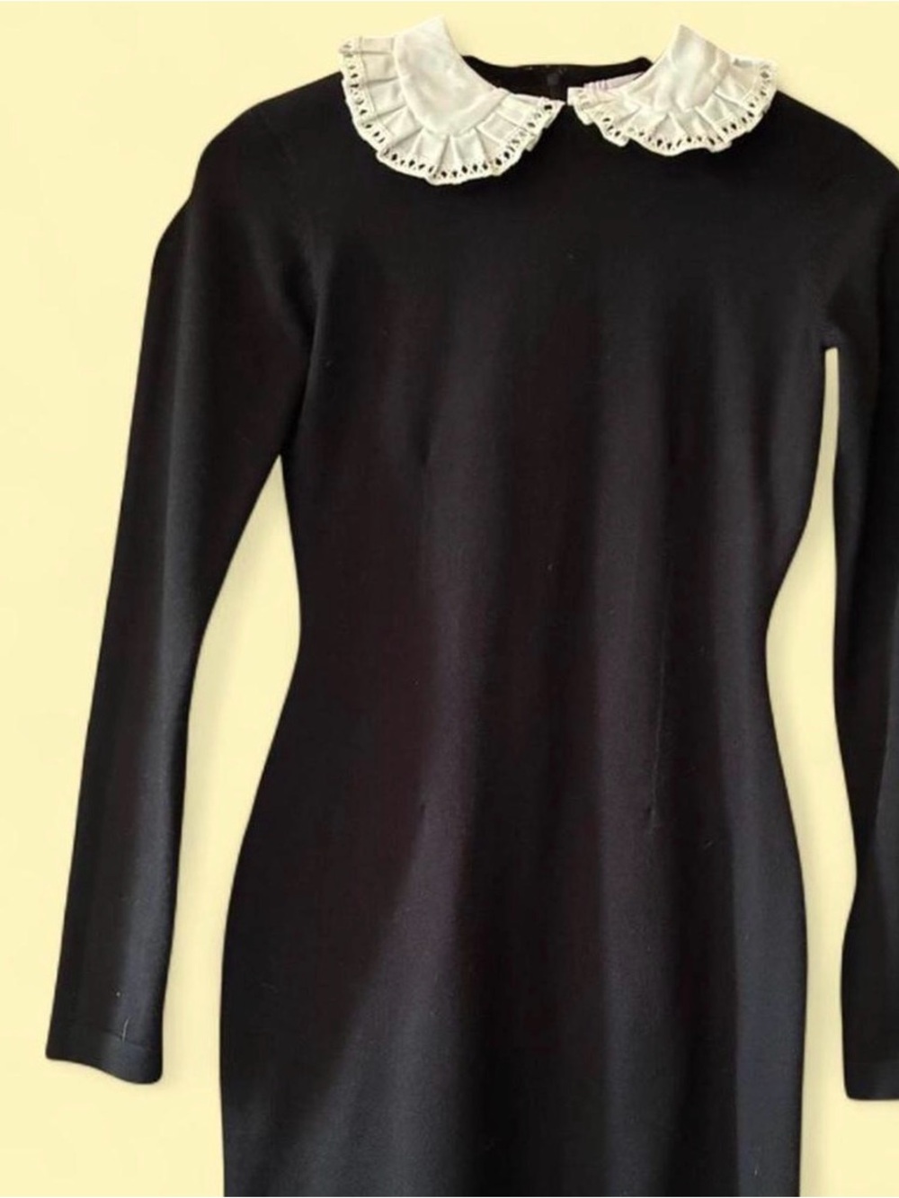 L’école des Femmes Classic Black & White Long Sleeved Dress & White Collar, NWT